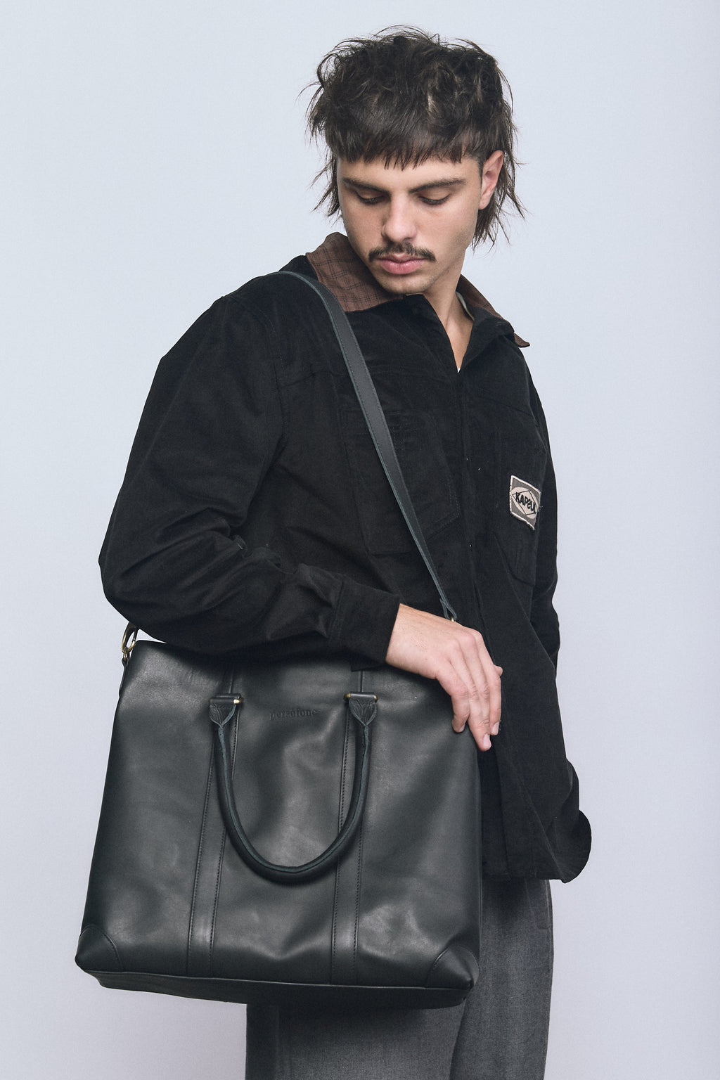 Tote Cuero Negra 38