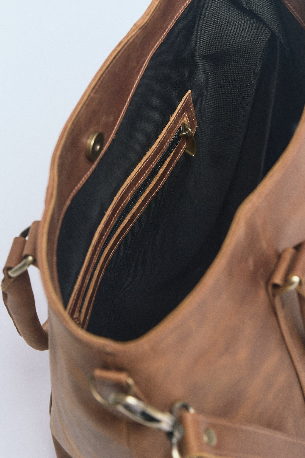 Tote Cuero Whisky 38